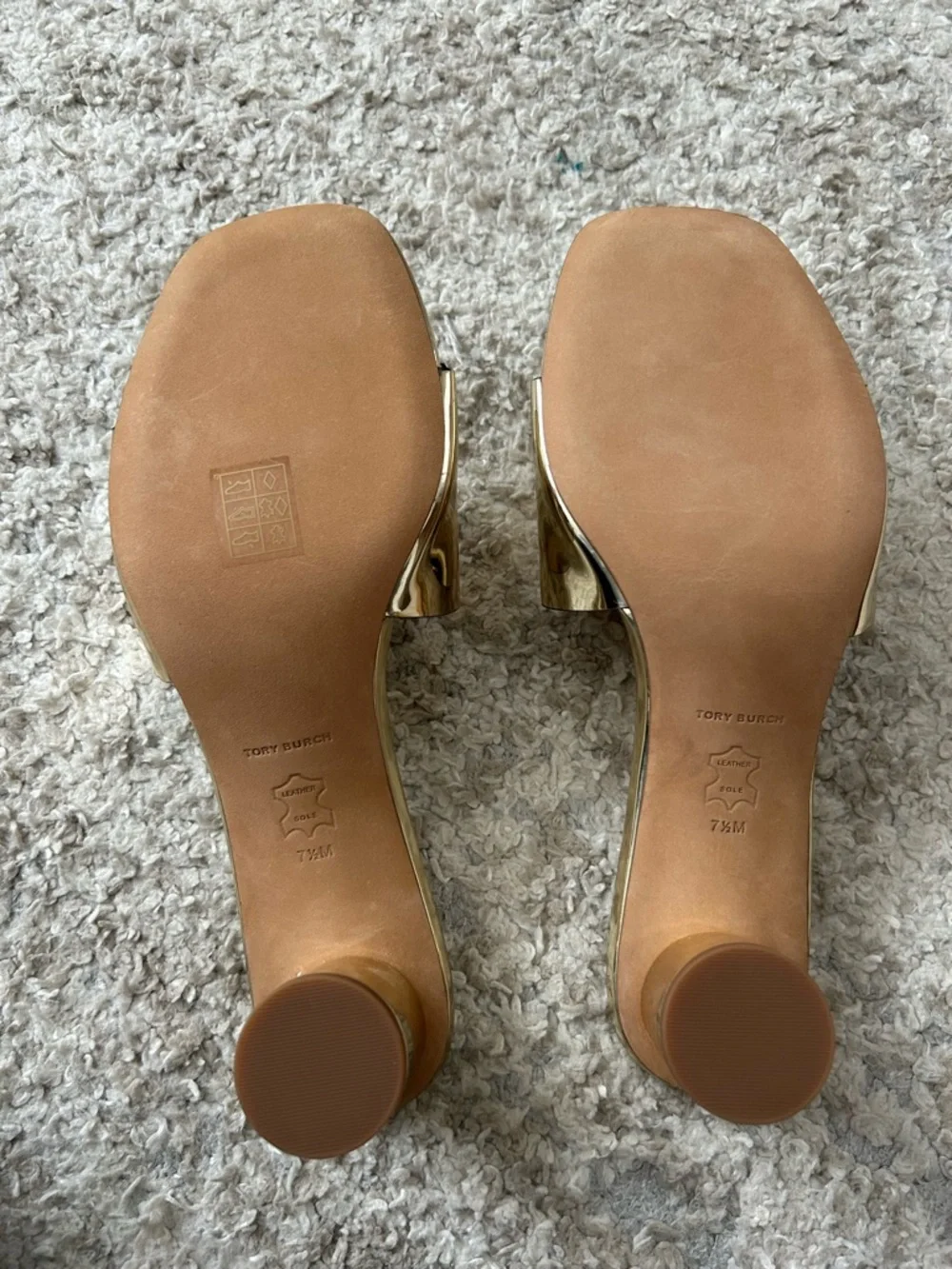 Tory Burch Ines Metallic Gold Slide Heal Sandals with Logo Brand New! - Picture 5 of 6